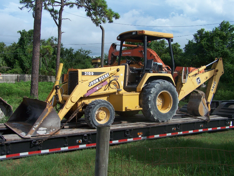 John Deere 310D